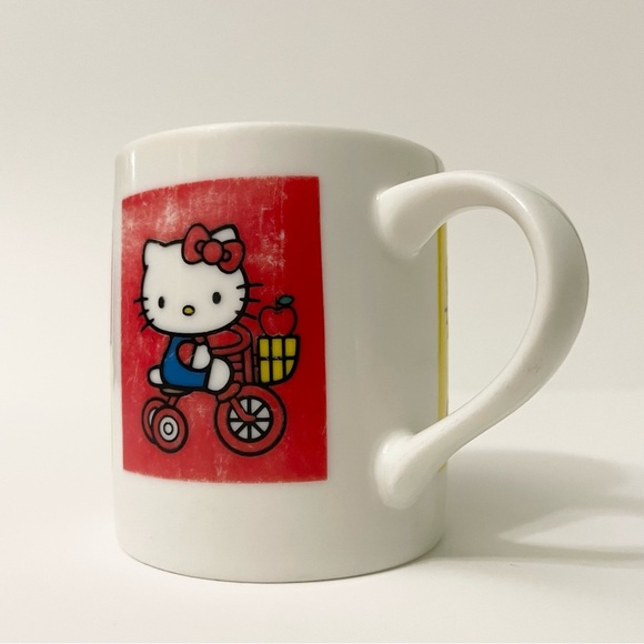 2000 Sanrio Hello Kitty Ceramic Kids Mug - Picture 10 of 16